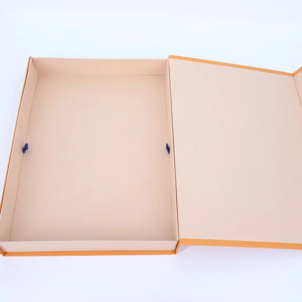 LOUIS VUITTON Orange and Navy Flip Top Magnet Gift Box 15x11x2